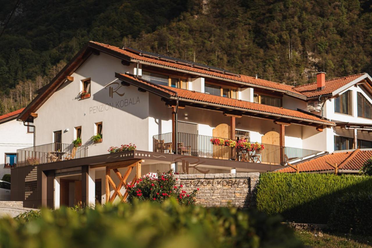 Hotel Penzion Kobala Tolmin Buitenkant foto