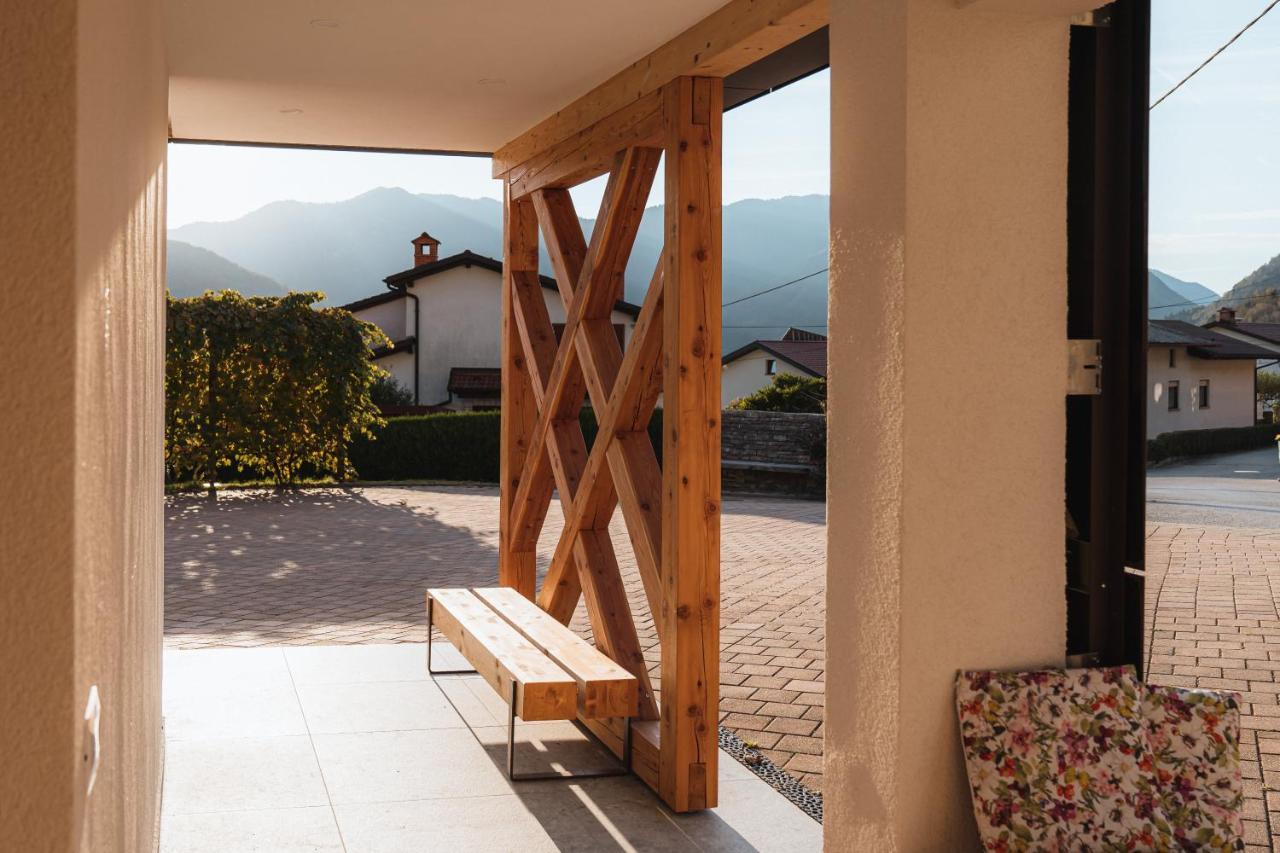 Hotel Penzion Kobala Tolmin Buitenkant foto